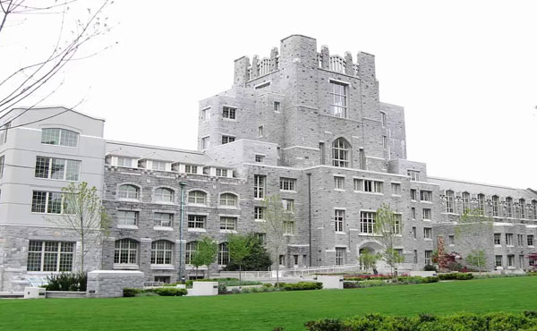 UNIVERSITY CANADA WEST